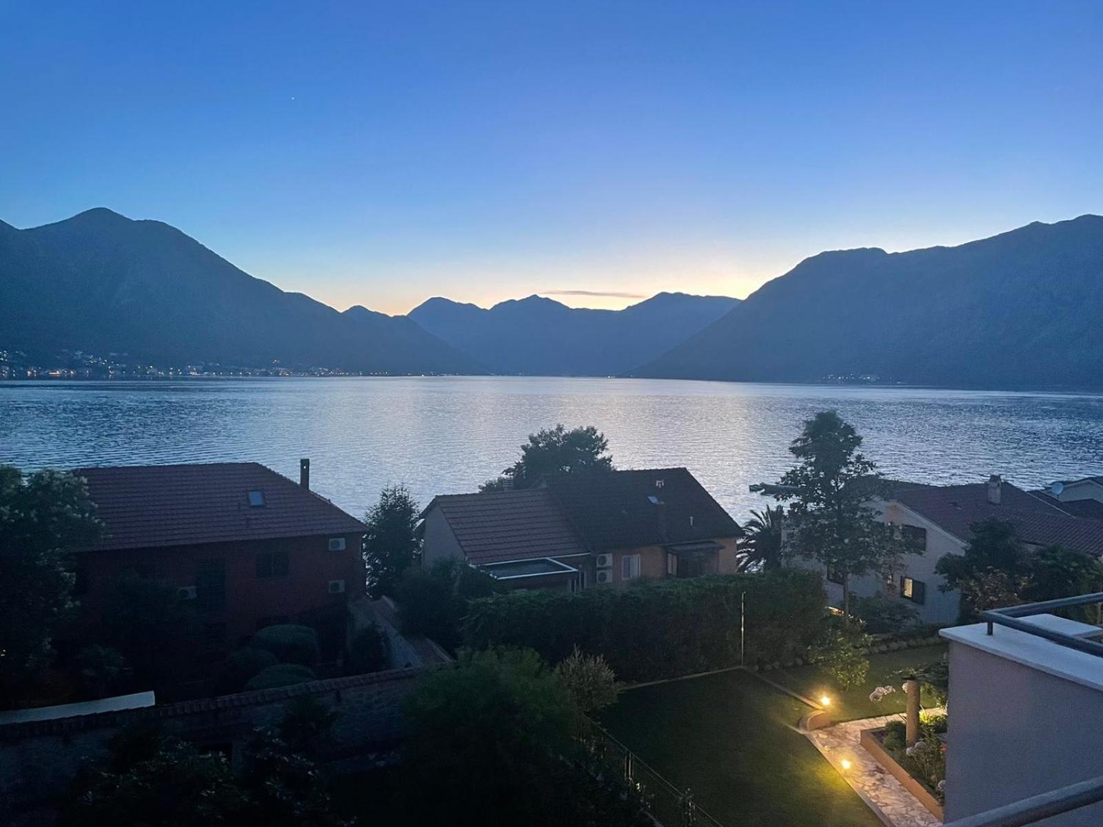 Apartmani Bobo Kotor Eksteriør bilde